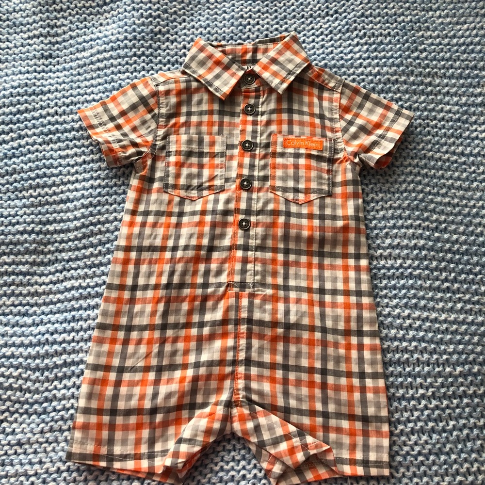 Calvin Klein’s onesie shorts size 3-6 months
